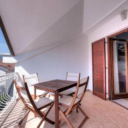 Wukovic Apartments Tivat Bagian luar foto