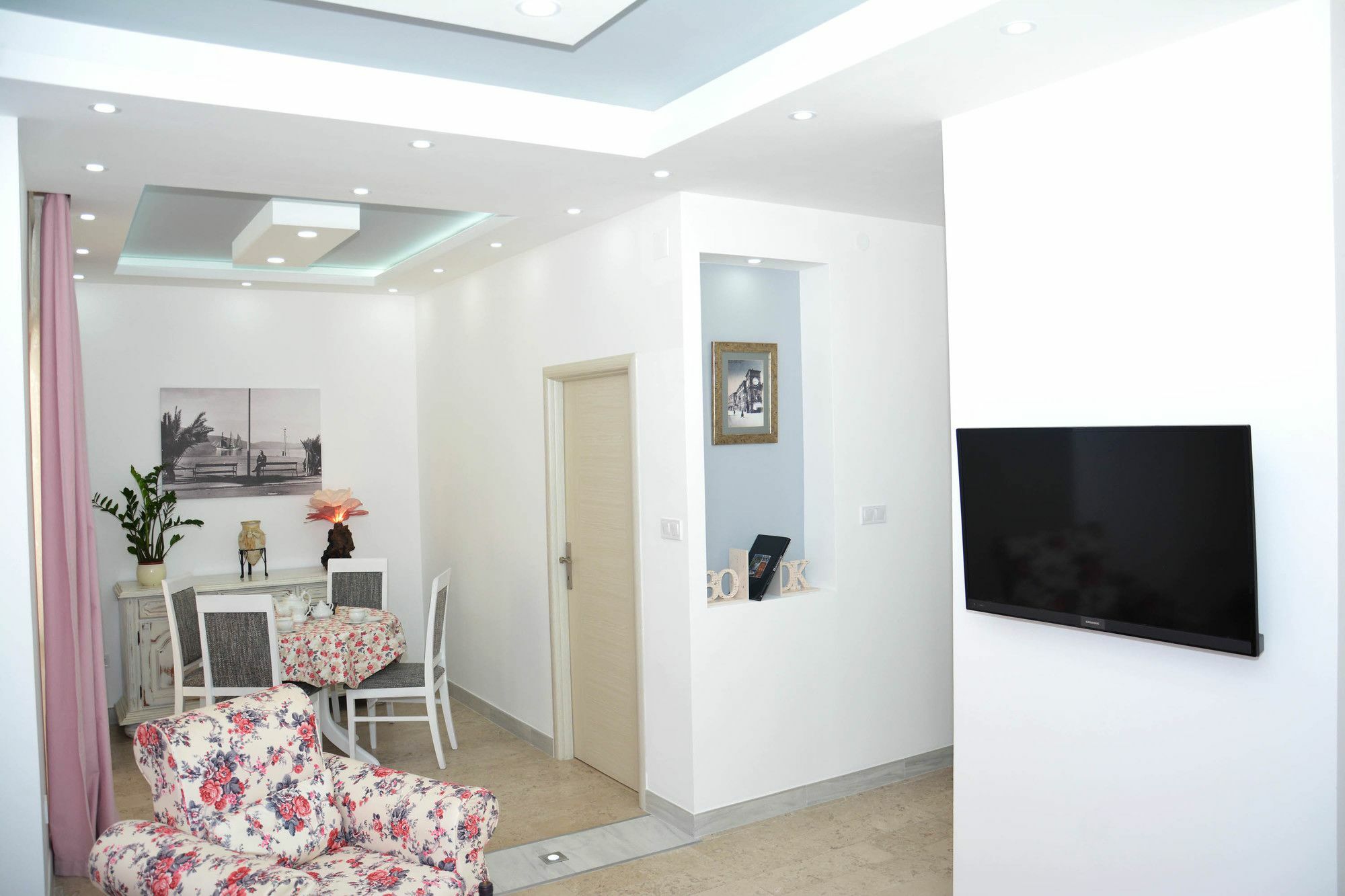 Wukovic Apartments Tivat Bagian luar foto