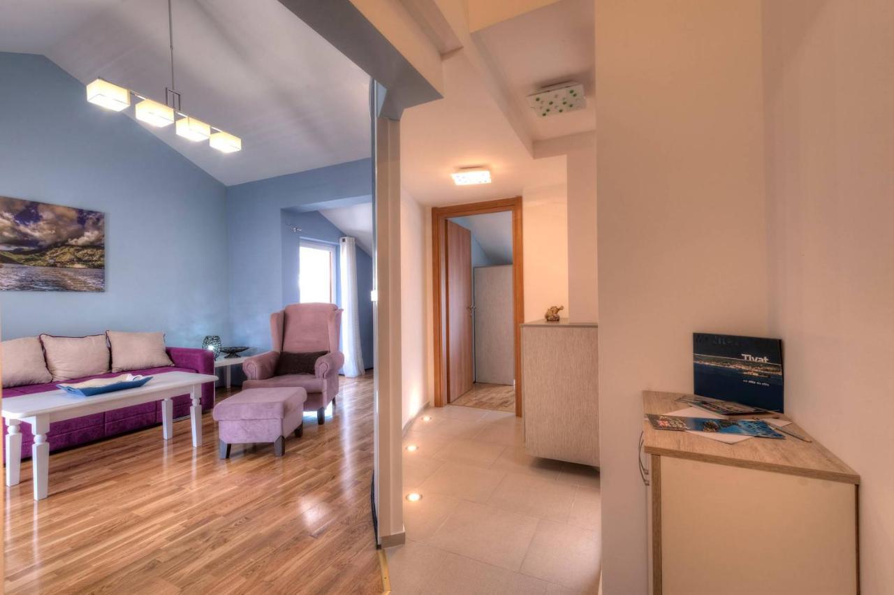 Wukovic Apartments Tivat Bagian luar foto