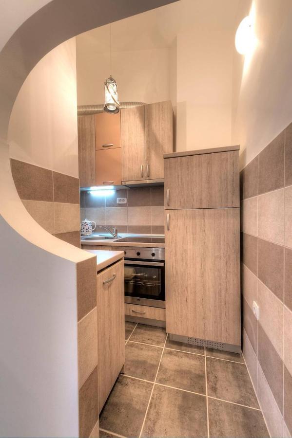 Wukovic Apartments Tivat Bagian luar foto