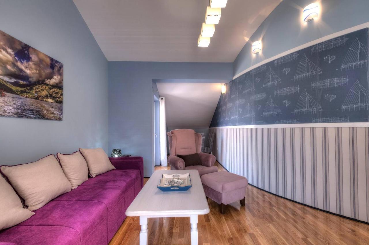 Wukovic Apartments Tivat Bagian luar foto